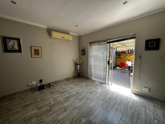 3 Bedroom Property for Sale in Pentagon Park Free State